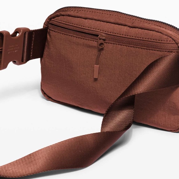 Lululemon Belt Bag Ancient Copper 1L NWT - Picture 2 of 7